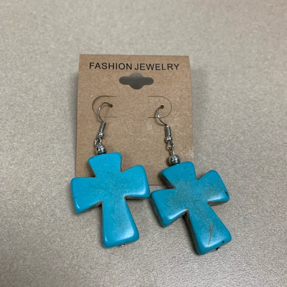 Beautiful semiprecious stone cross earrings - Picture 1 of 3